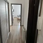 Apartament Leza *