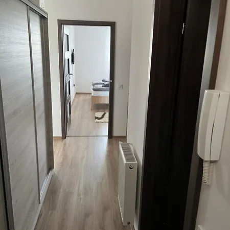 Appartement Leza *